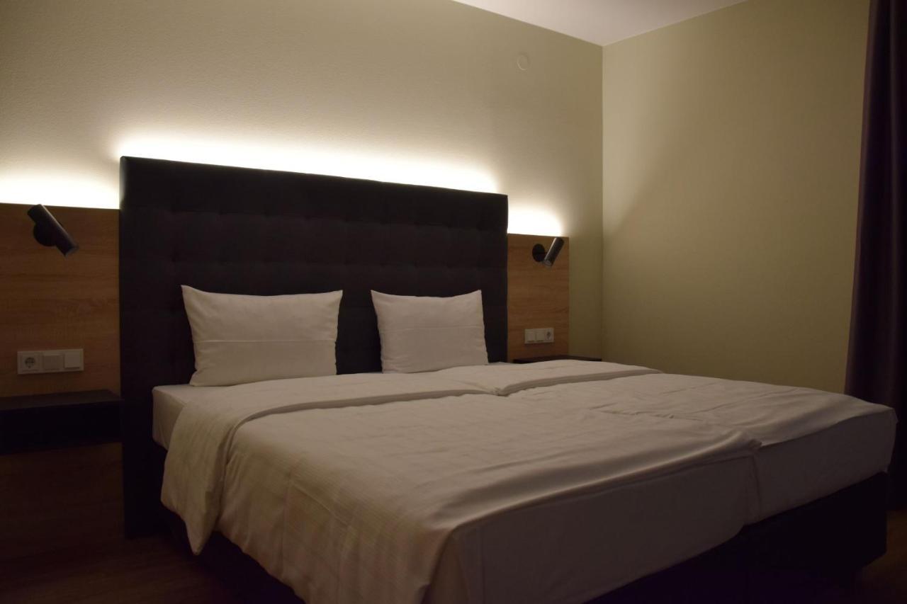 Hotel Kempf Dirmstein Bagian luar foto